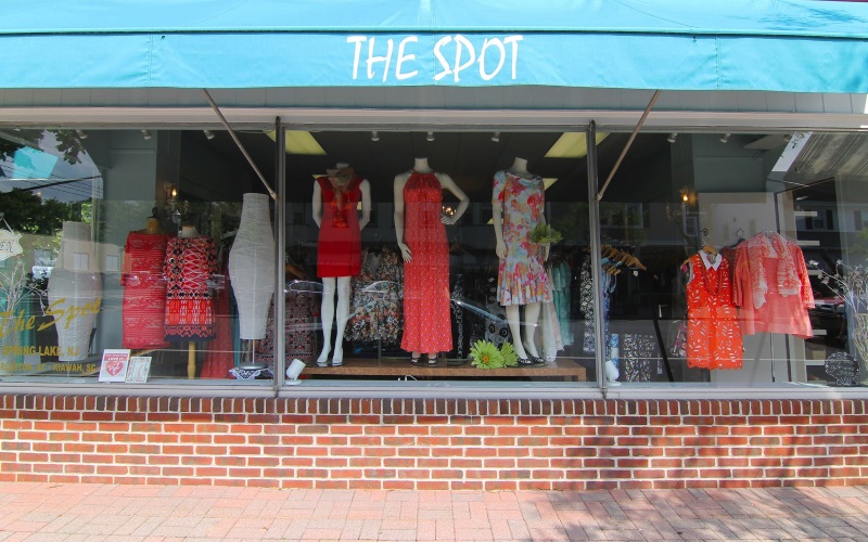 the-spot-boutique-and-bella-accessories-nj